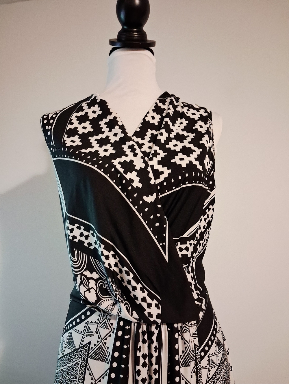 Ashley Stewart Black and White Sleeveless Printed Maxi Dress Size 18/20 - Picture 12 of 12